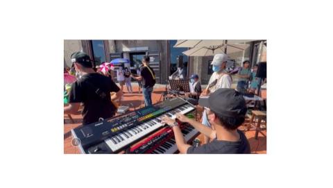 阿輝爵士鼓 - 1110710駁二大義倉庫文創市集受邀演出