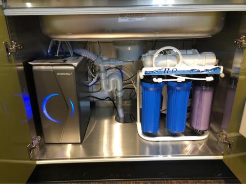 杭進淨化科技有限公司 - 75加侖RO機+愛惠浦廚下加熱器（含電控龍頭）