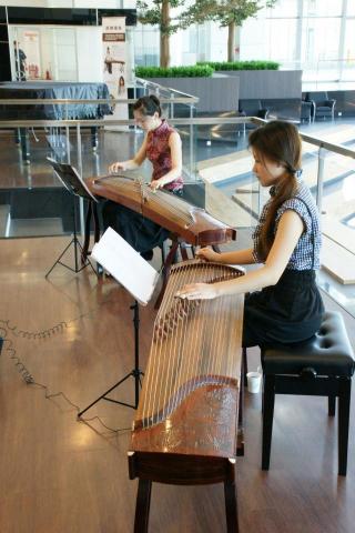 許庭嘉-古箏音樂工作坊 - 