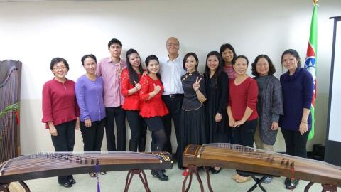 許庭嘉-古箏音樂工作坊 - 