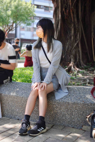 提供111數b服務的專家黃芃禕