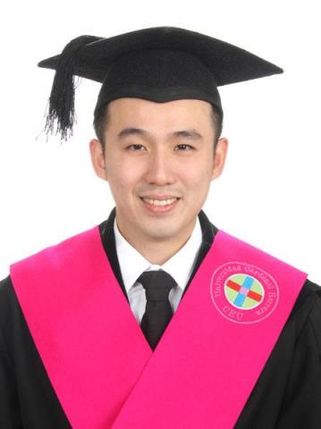 蘇子恆 - 艾雷拉牙醫畢業照