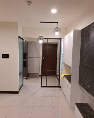 宅成家欣裝潢有限公司 - 玄關隔門