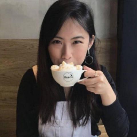 提供dcard寫手服務的專家葉佩雯