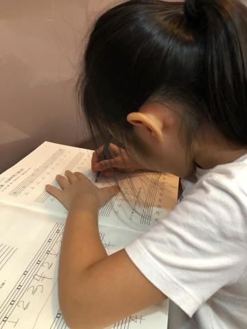 Shareen - 除了鋼琴之外，小小樂理知識也要學會唷