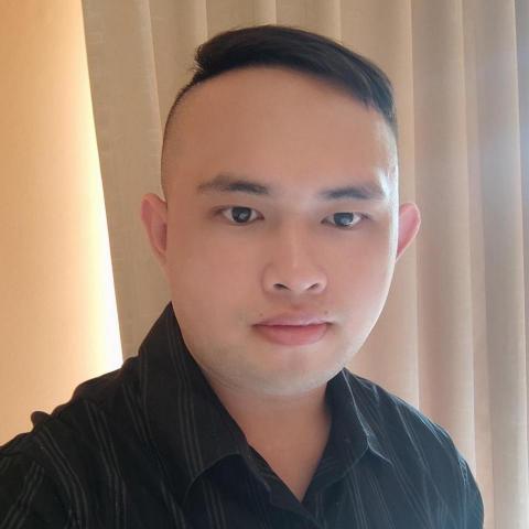 提供黏土模具服務的專家黃羣鈞