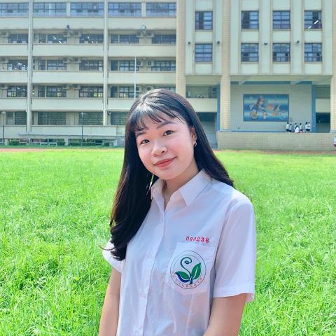 提供大提琴服務的專家甘家萁