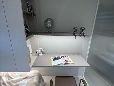 鋐聿不銹鋼有限公司 - 隱藏鐵件