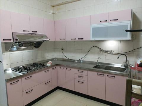 國勝精品廚電行 - 安裝後客人滿意的新廚具 國勝精品廚電行 - 安裝後客人滿意的新廚具