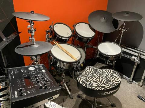 UNI Space 有意思藝文空間 - Roland TD 50