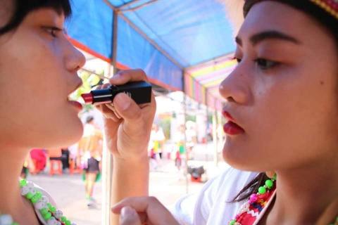 交給我就對了 -  女飾那一抹的自信