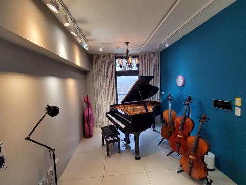 Miemie Music Studio🎵三重鋼琴大提琴工作室 - 工作室 Miemie Music Studio🎵三重鋼琴大提琴工作室 - 工作室