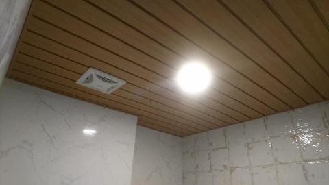 張翼安 - 浴廁鋁企口板，美觀又大氣