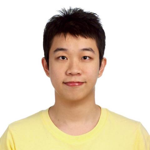 提供翻译u服務的專家Calvin Lu