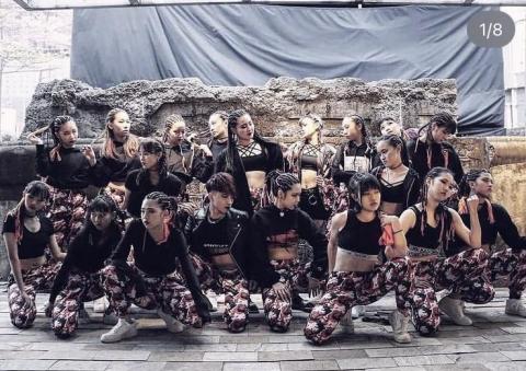 舞蹈教學（MV舞/街舞/編舞） -  參加mix 冬季成發班 此舞風為酷帥ㄉhiphop風  影片也有附上連結