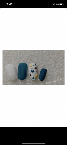 媳婦美甲 - 作品9-簡單圖形創作