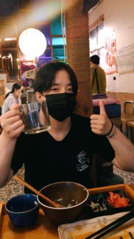 提供排球服務的專家陳乃溱