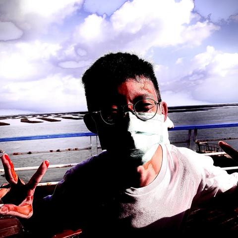 提供學畫畫第一步服務的專家Chang Tse