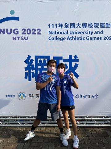 張偉晨（巧克力、kevin教練） - 