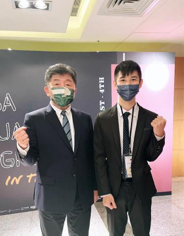 國立陽明交通大學牙醫學系 - 亞太牙醫學生交流會與長官合照