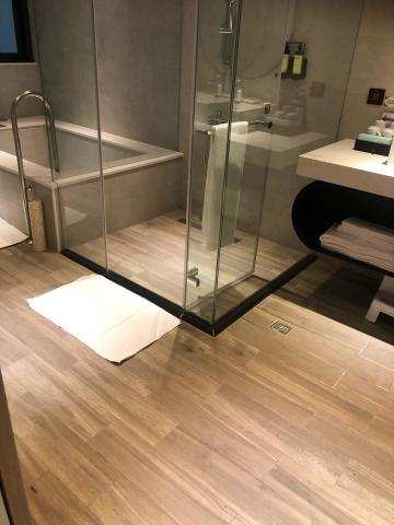 鑫成建材工程 - 浴室設計