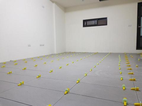 陳鵑兒 - 硬底地磚