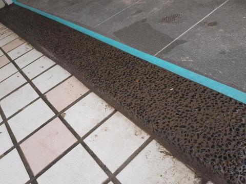 陳鵑兒 - 抿石子