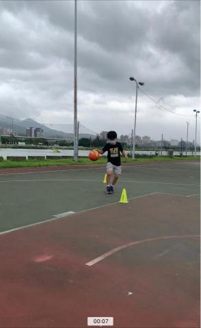 紘瑋籃球教室 - 