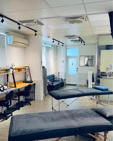 背Packer運動按摩工作室 - 