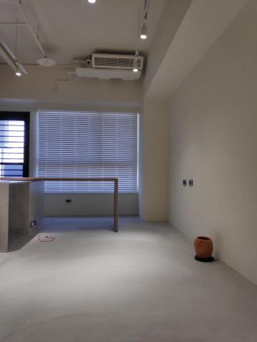 許銘峻 - 工業風