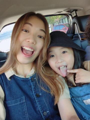 蔡筑廷zhu/暫停接案 - 與今年就讀小一的外甥女感情良好（亦表示了解目前幼兒園學習進度、小學學習進度課程等）