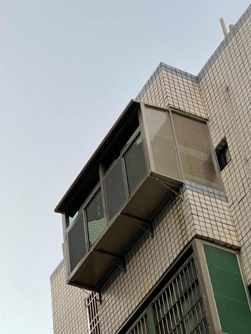 星辰鋼鋁有限公司 - 陽台凸窗