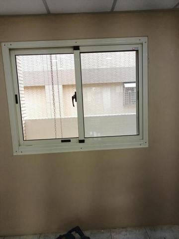 伸峰鋼鋁門窗 - 