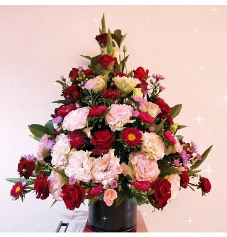 楊老師(幼兒說故事陪玩/低年級家教/正音/特殊生照顧/花藝) - 