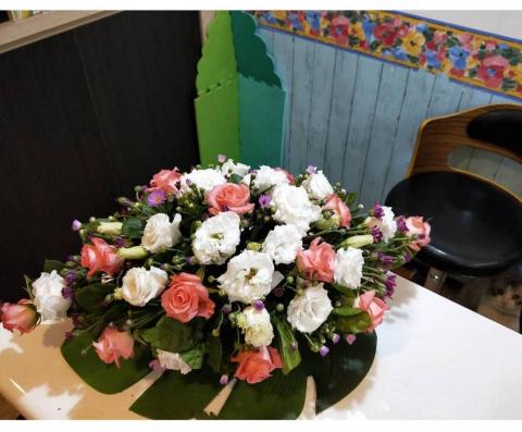 楊老師(幼兒說故事陪玩/低年級家教/正音/特殊生照顧/花藝) - 