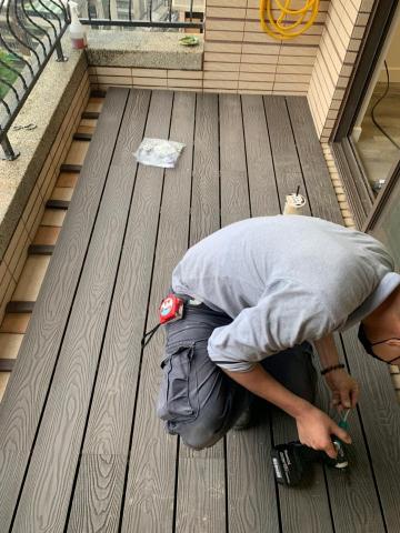 上舜設計 - 陽台塑木地板施工