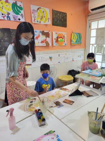 吳采恩 - 畫室教學