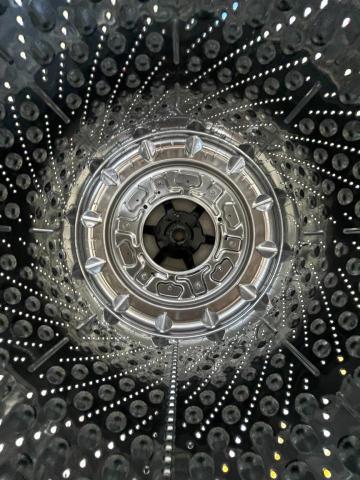 立成綜合水電空調 - 直立式洗衣機清洗完成