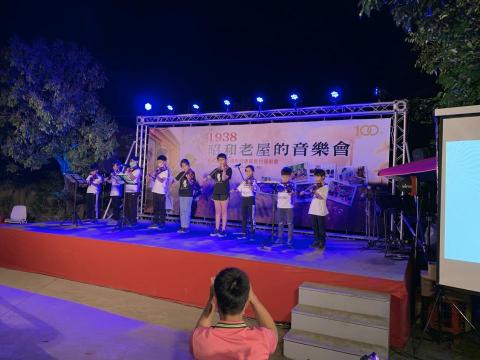 miko🎻小提琴🌷流行鋼琴古典鋼琴🌻檢定💐考試伴奏 - 學校弦樂團的表演。音樂會