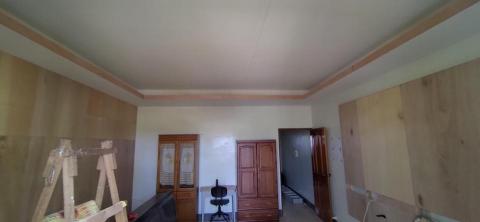 御梓裝潢工程行 - 天花板