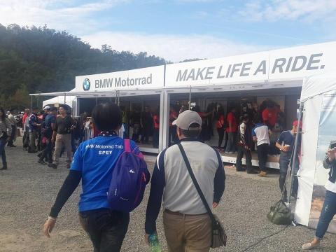 夢隼企業社 - 陳媽媽 灑脫背影 參考示意圖 夢隼企業社 - 陳媽媽 灑脫背影 參考示意圖