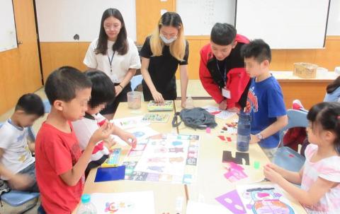 Peggy - 帶特殊孩子玩我們自製的桌遊