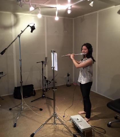 戴郁倫 - 幫世新大學廣播電視電影學系的學生錄製畢業製作專輯