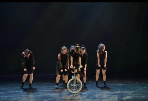 獨輪車/李文玲 - 