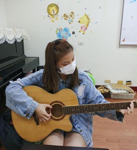 Evan吉他/烏克麗麗/電吉他 教學工作室 - 