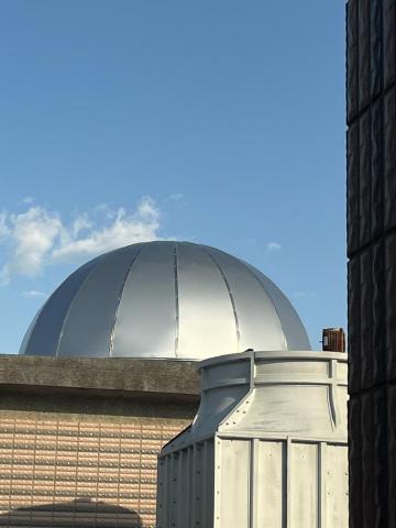 景德鋁製工程 - 半圓狀pc板汰換成塑鋁板