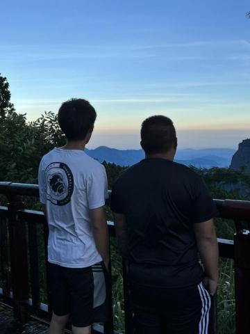 提供批土服務的專家王柏盛