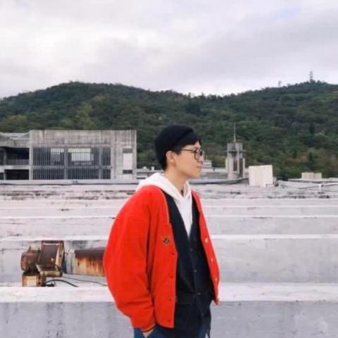 提供宣傳海報服務的專家張致嫻