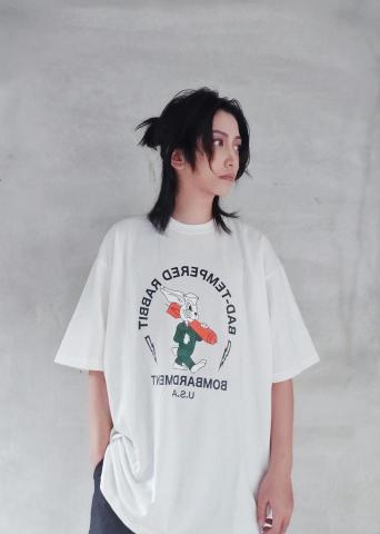 嵐嵐個人工作 - 服飾代言 - 火箭兔子短T 嵐嵐個人工作 - 服飾代言 - 火箭兔子短T