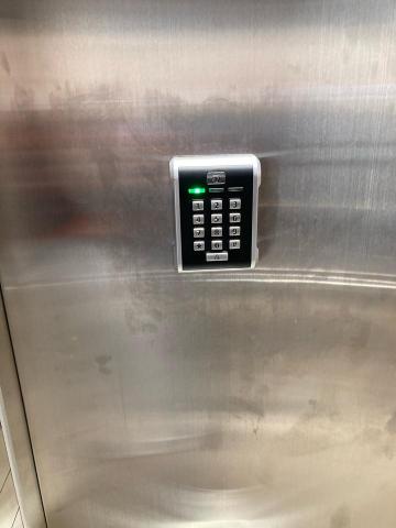 富湘通訊行 - 電梯讀卡機安裝